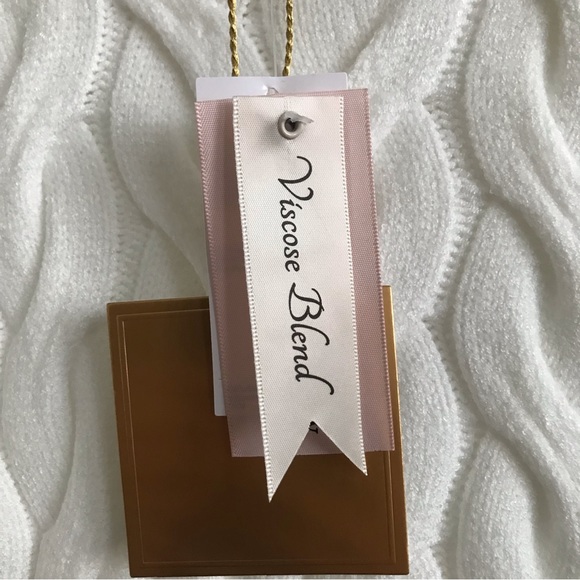 Philosophy Viscose Blend Sweater in Snow Globe - Picture 6 of 8